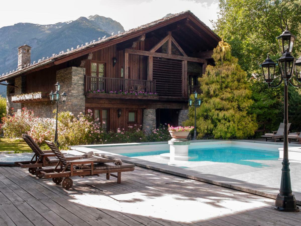 Relais Mont Blanc Hotel & Spa La Salle Exterior foto